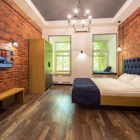 Self Check-In Apartments Near Landscape Alley Kiew Exterior foto